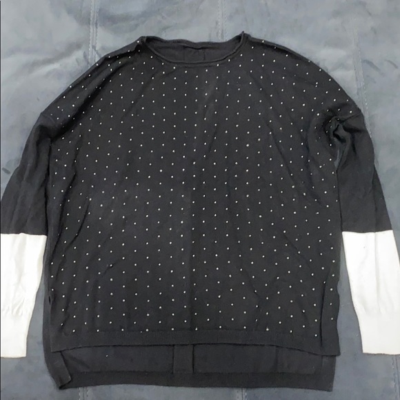 Sweaters - Cute sweater